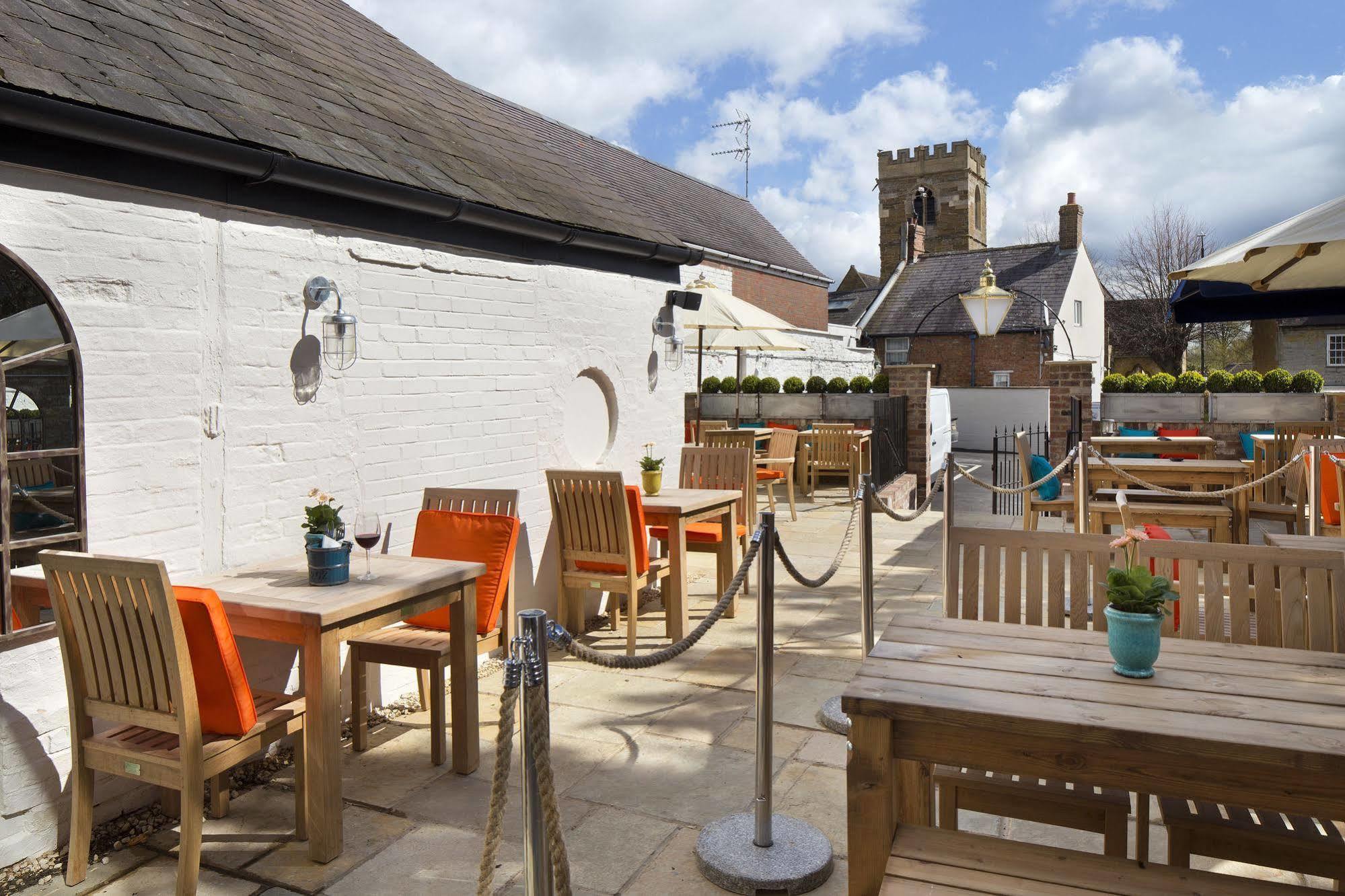 The George Townhouse Hotel Shipston-on-Stour Екстериор снимка